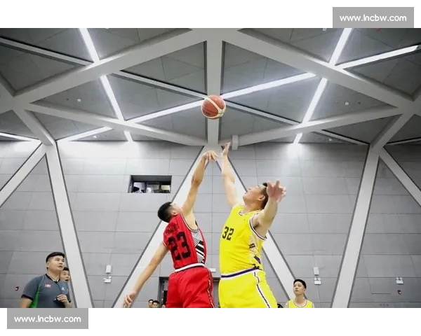 全国顶级篮球赛事激战正酣群星对决点燃城市体育热潮引爆全民观赛